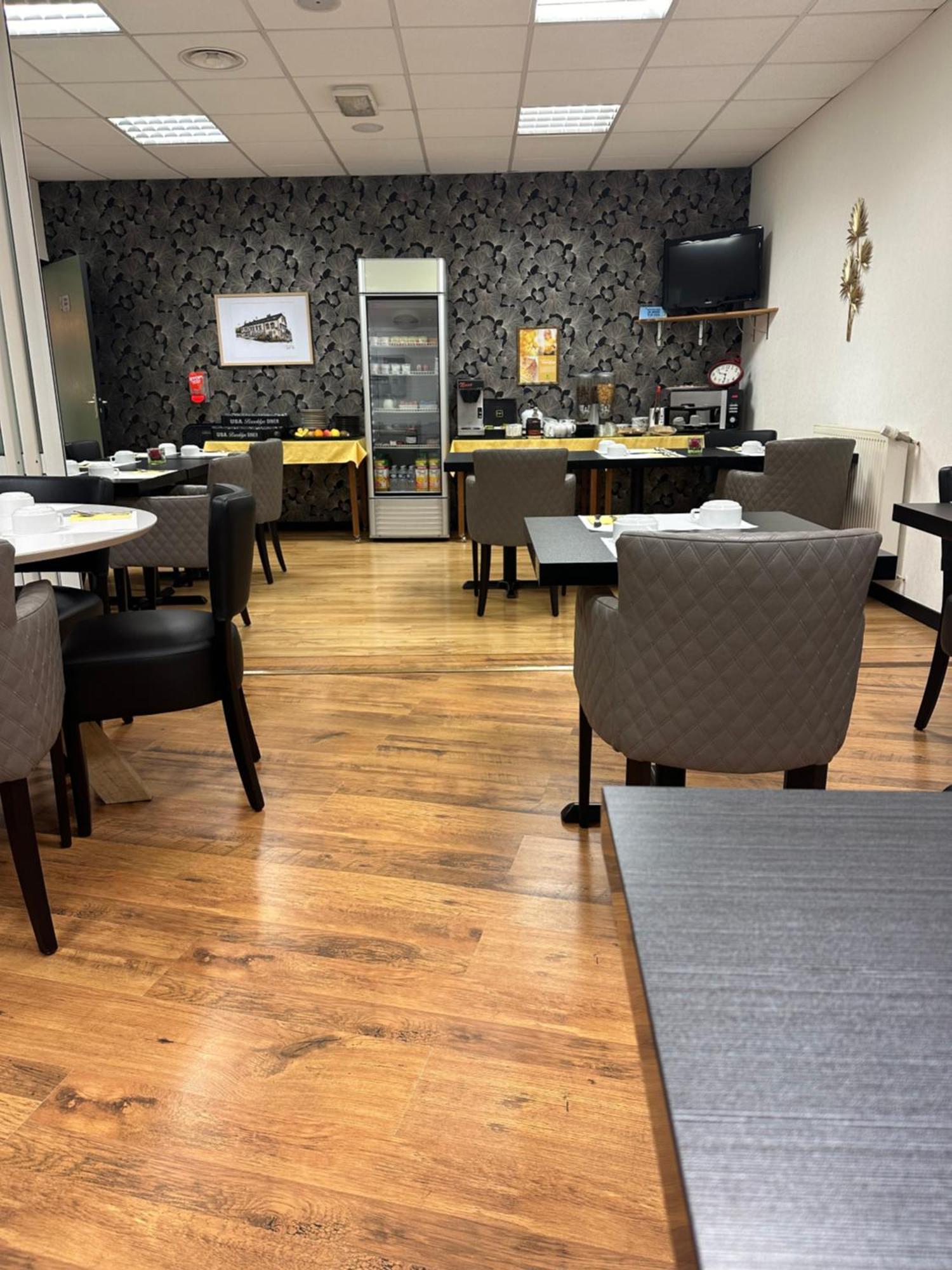 Brit Hotel Essentiel Pontivy Robic Zewnętrze zdjęcie