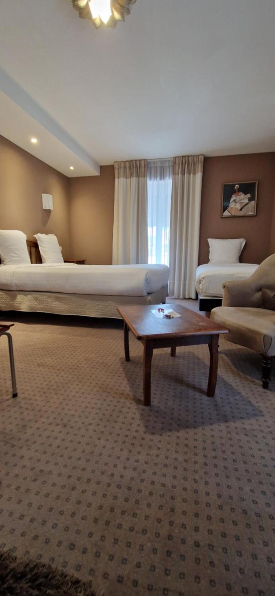 Brit Hotel Essentiel Pontivy Robic Zewnętrze zdjęcie