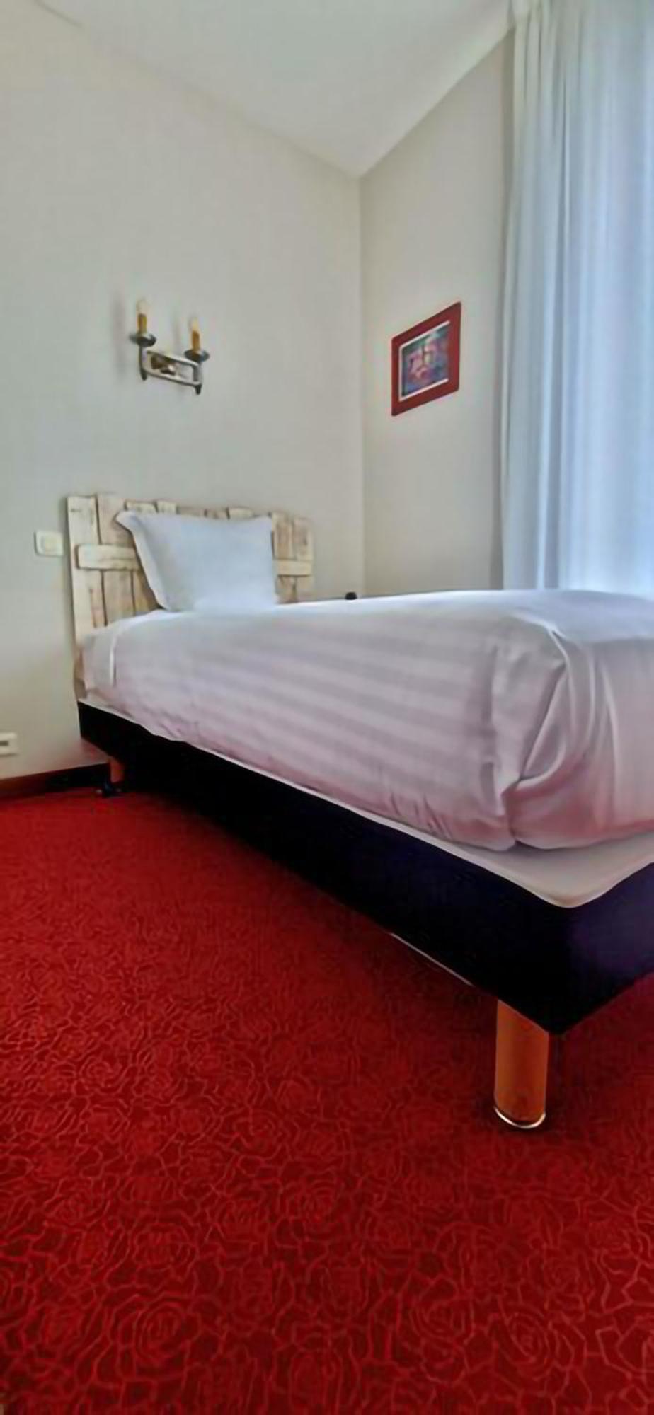 Brit Hotel Essentiel Pontivy Robic Zewnętrze zdjęcie