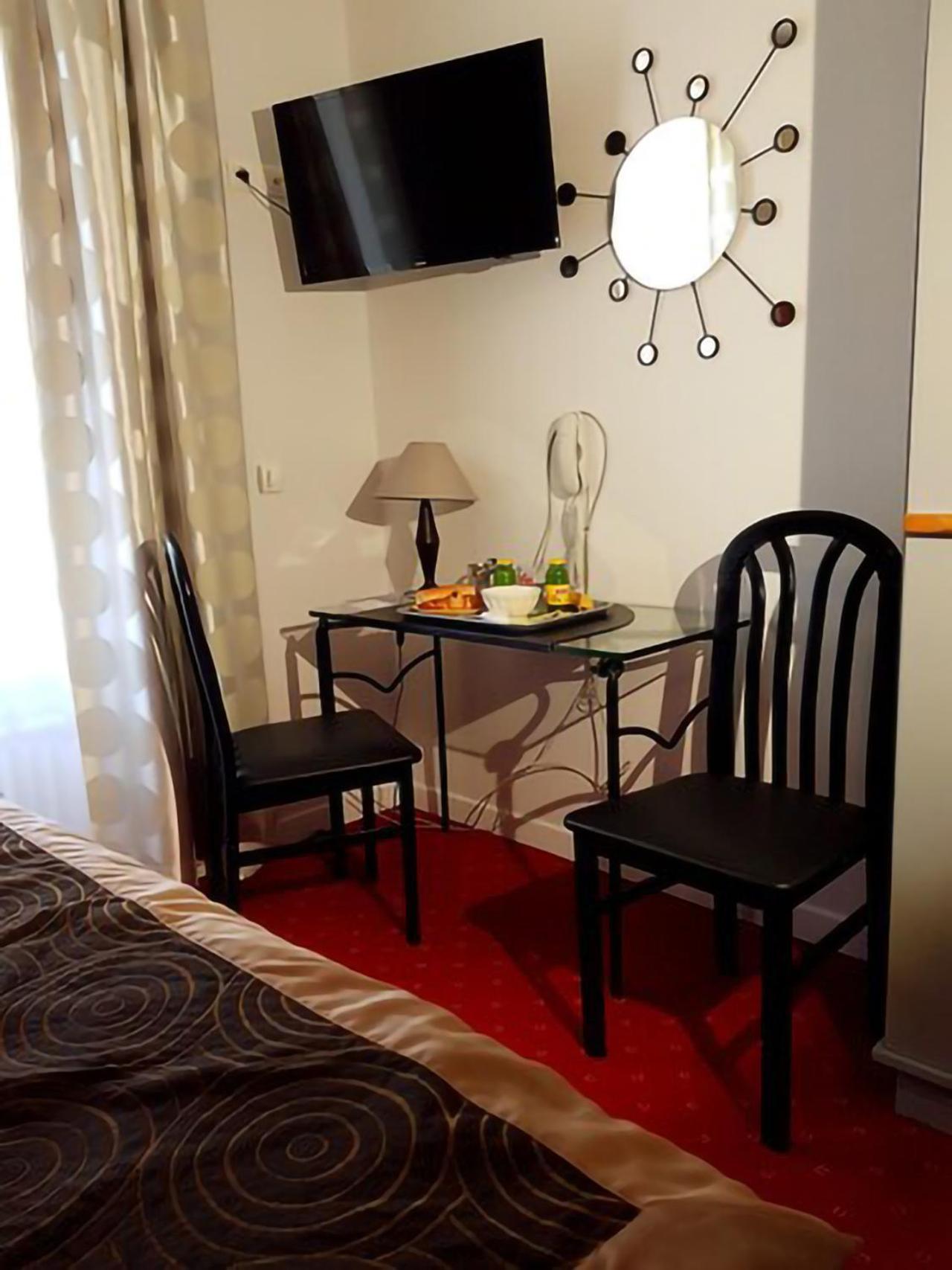 Brit Hotel Essentiel Pontivy Robic Zewnętrze zdjęcie