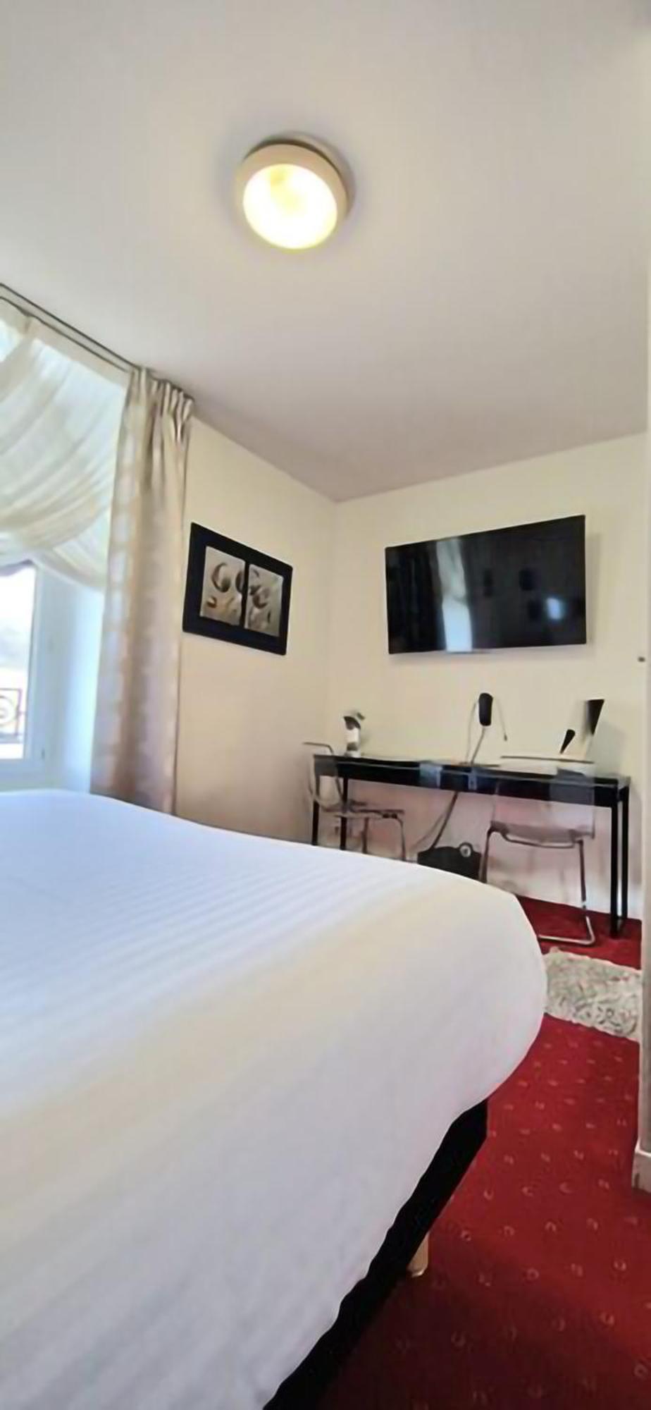 Brit Hotel Essentiel Pontivy Robic Zewnętrze zdjęcie