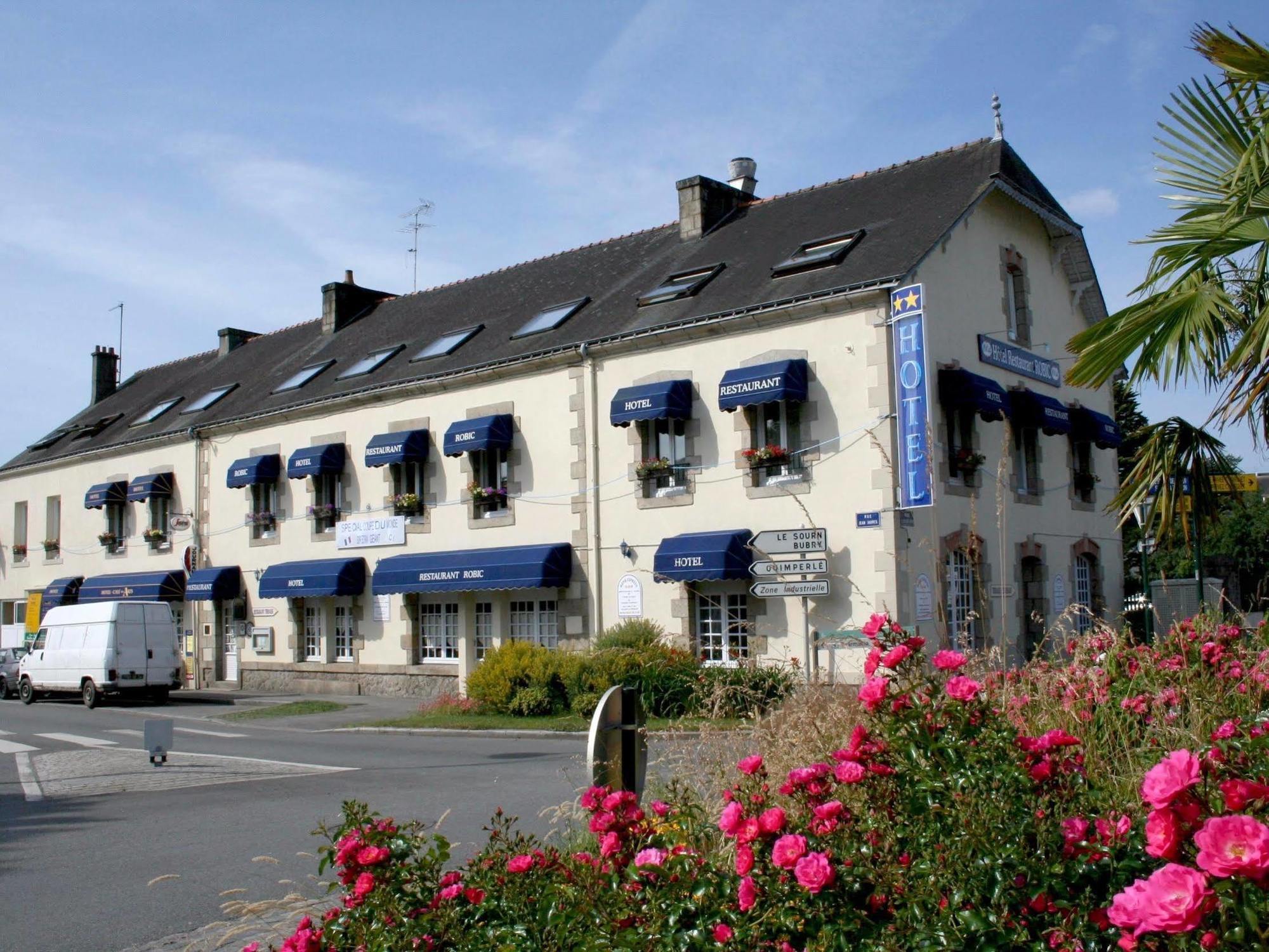 Brit Hotel Essentiel Pontivy Robic Zewnętrze zdjęcie