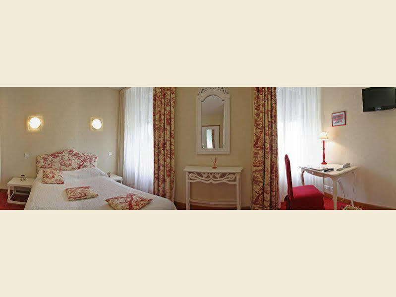 Brit Hotel Essentiel Pontivy Robic Zewnętrze zdjęcie
