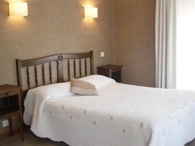 Brit Hotel Essentiel Pontivy Robic Zewnętrze zdjęcie