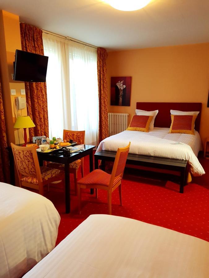 Brit Hotel Essentiel Pontivy Robic Zewnętrze zdjęcie