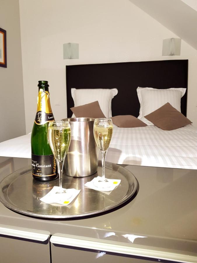 Brit Hotel Essentiel Pontivy Robic Zewnętrze zdjęcie
